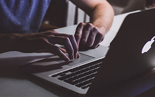 赵嘉仁训练视频日常片段： 接球出手细节，接球余光观察