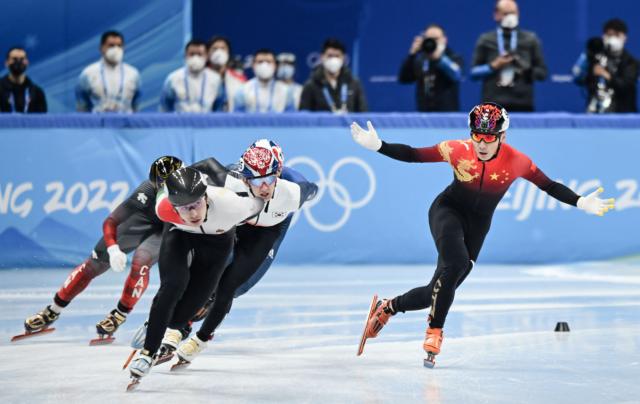kaiyun开云-任子威被判犯规 中国无缘短道速滑男子1500米决赛